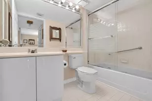 7438 N Devon Dr, Fort Lauderdale, FL 33321 - Photo 29