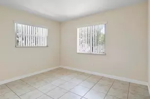 5300 NW 18th St, Lauderhill, FL 33313 - Photo 15