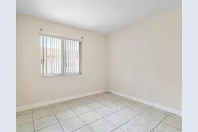 5300 NW 18th St, Unit #4, Lauderhill, FL 33313 - Photo 13