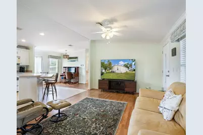 8531 SW 20th Ct, Davie, FL 33324 - Photo 5