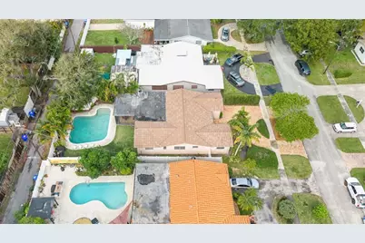 1918 N 39th Ave, Hollywood, FL 33021 - Photo 5