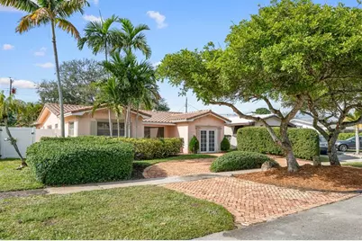 1918 N 39th Ave, Hollywood, FL 33021 - Photo 7