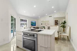 1427 Seagrape Cir, Weston, FL 33326 - Photo 19