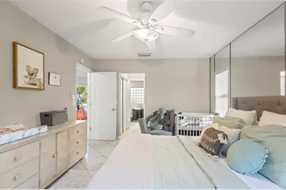 10344  Dorchester Dr, Boca Raton, FL 33428 - Photo 11