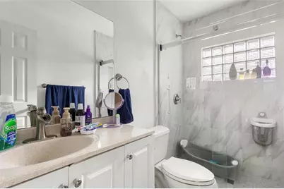 10344  Dorchester Dr, Boca Raton, FL 33428 - Photo 21