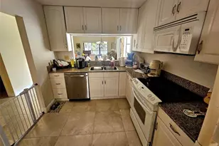 21827 Arriba Real, Boca Raton, FL 33433 - Photo 15