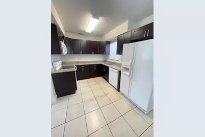 1000 NW 11th Ct, Fort Lauderdale, FL 33311 - Photo 13