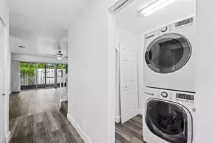 822 Crystal Lake Dr, Deerfield Beach, FL 33064 - Photo 7