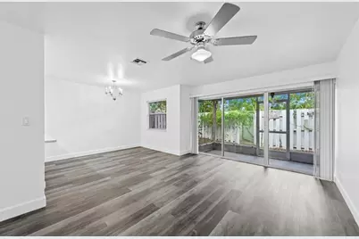 822  Crystal Lake Dr, Deerfield Beach, FL 33064 - Photo 3