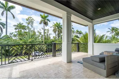 2349 NE 24th St, Lighthouse Point, FL 33064 - Photo 31