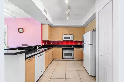 350 SE 2nd St, Unit #840, Fort Lauderdale, FL 33301 - Photo 7