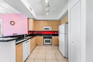 350 SE 2nd St, Fort Lauderdale, FL 33301 - Photo 7