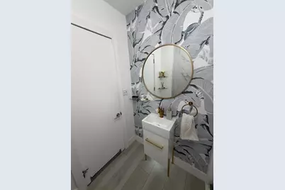 2421  Lake Pancoast Dr, Unit #Eg, Miami Beach, FL 33140 - Photo 13