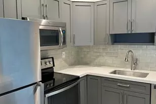 130 Cypress Club Dr, Pompano Beach, FL 33060 - Photo 7