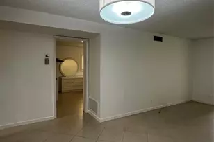 2615 NE 3rd Ct, Boynton Beach, FL 33435 - Photo 35