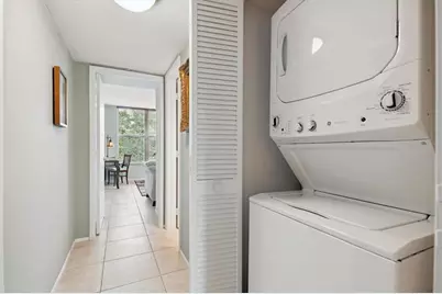 3900  Oaks Clubhouse Dr, Unit #409, Pompano Beach, FL 33069 - Photo 13