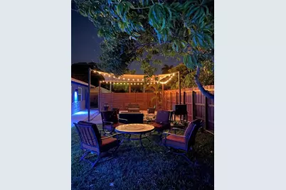 902 NE 38th Street, Unit #2, Oakland Park, FL 33334 - Photo 11