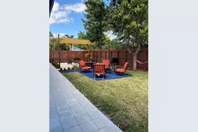 902 NE 38th Street, Unit #2, Oakland Park, FL 33334 - Photo 15