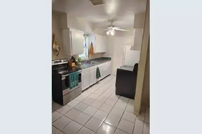 324 NW 3rd St, Deerfield Beach, FL 33441 - Photo 3