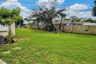 324 NW 3rd St, Deerfield Beach, FL 33441 - Photo 13