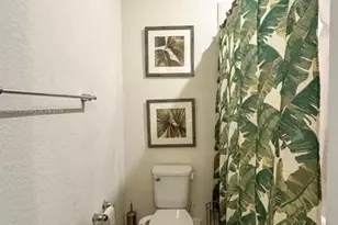 5035 Eucalyptus Dr, Hollywood, FL 33021 - Photo 13