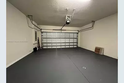 5035  Eucalyptus Dr, Hollywood, FL 33021 - Photo 23