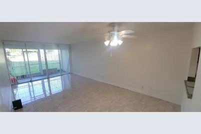 9421 SW Evergreen Pl, Unit #102, Davie, FL 33324 - Photo 27