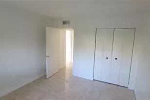 9421 SW Evergreen Pl Unit, Davie, FL 33324 - Photo 21