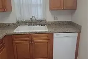 9421 SW Evergreen Pl Unit, Davie, FL 33324 - Photo 11