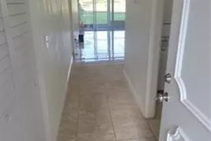 9421 SW Evergreen Pl Unit, Davie, FL 33324 - Photo 9