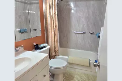 318  Markham O, Unit #318, Deerfield Beach, FL 33442 - Photo 7