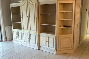 21 Jacaranda Dr, Plantation, FL 33324 - Photo 7