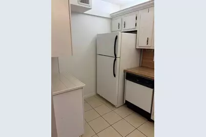 21  Jacaranda Dr, Unit #121, Plantation, FL 33324 - Photo 13