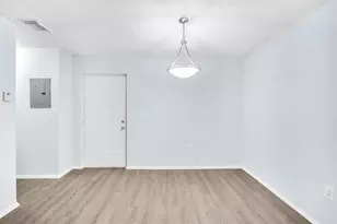 6881 NW 173rd Dr Unit, Hialeah, FL 33015 - Photo 9