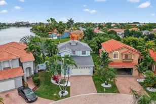 10638 NW 7th St, Pembroke Pines, FL 33026 - Photo 85