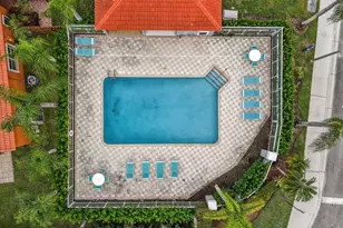 10638 NW 7th St, Pembroke Pines, FL 33026 - Photo 83