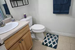 10749 Cleary Blvd Unit, Plantation, FL 33324 - Photo 9