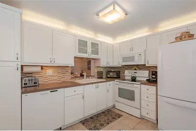 200 SE 5th Ave, Unit #505, Dania Beach, FL 33004 - Photo 5