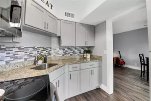 2161 NE 42nd Ct, Lighthouse Point, FL 33064 - Photo 17