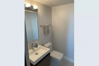 6365  Collins Avenue Unit #1904, Miami Beach, FL 33141 - Photo 9