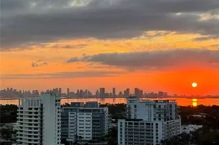 6365 Collins Ave, Miami Beach, FL 33141 - Photo 11