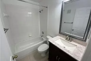 6739 Sienna Club Dr, Lauderhill, FL 33319 - Photo 11