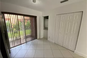 6739 Sienna Club Dr, Lauderhill, FL 33319 - Photo 7