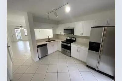 6739  Sienna Club Dr, Lauderhill, FL 33319 - Photo 5