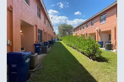 6739  Sienna Club Dr, Lauderhill, FL 33319 - Photo 21