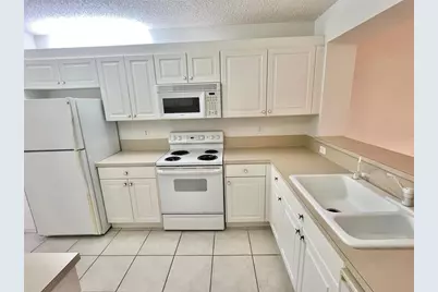 7763  Southampton Ter, Unit #411, Tamarac, FL 33321 - Photo 3