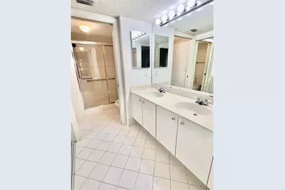 7763  Southampton Ter, Unit #411, Tamarac, FL 33321 - Photo 9