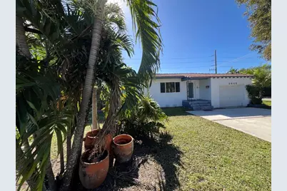 2648  Cleveland St, Unit #1, Hollywood, FL 33020 - Photo 19