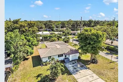 2648  Cleveland St, Unit #2, Hollywood, FL 33020 - Photo 1