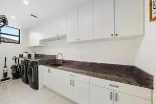 2581 NE 50th St, Lighthouse Point, FL 33064 - Photo 45